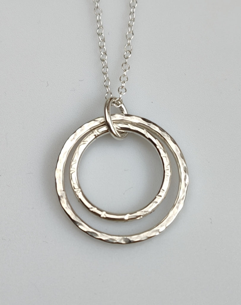 sterling silver double circle pendant necklace