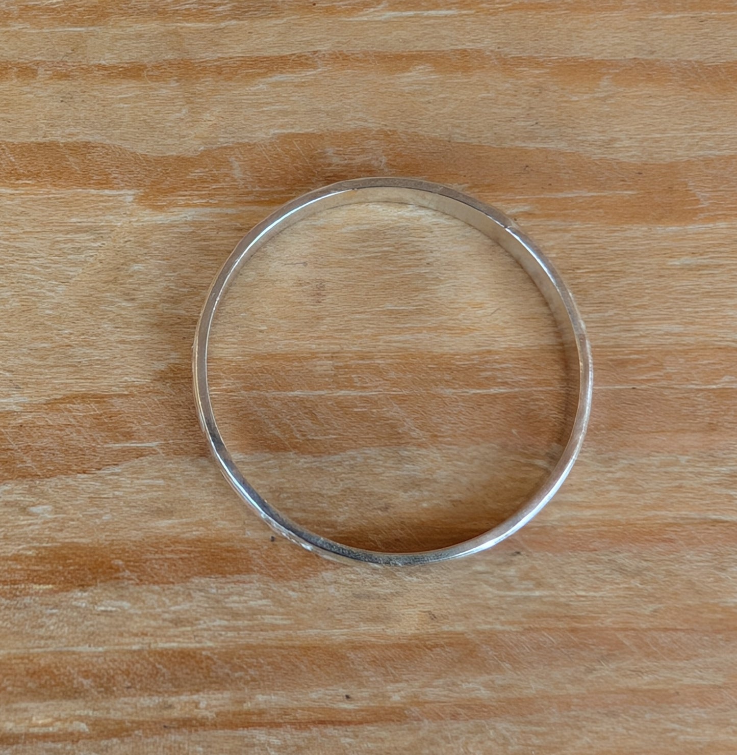 sterling silver flower patterned stacking ring