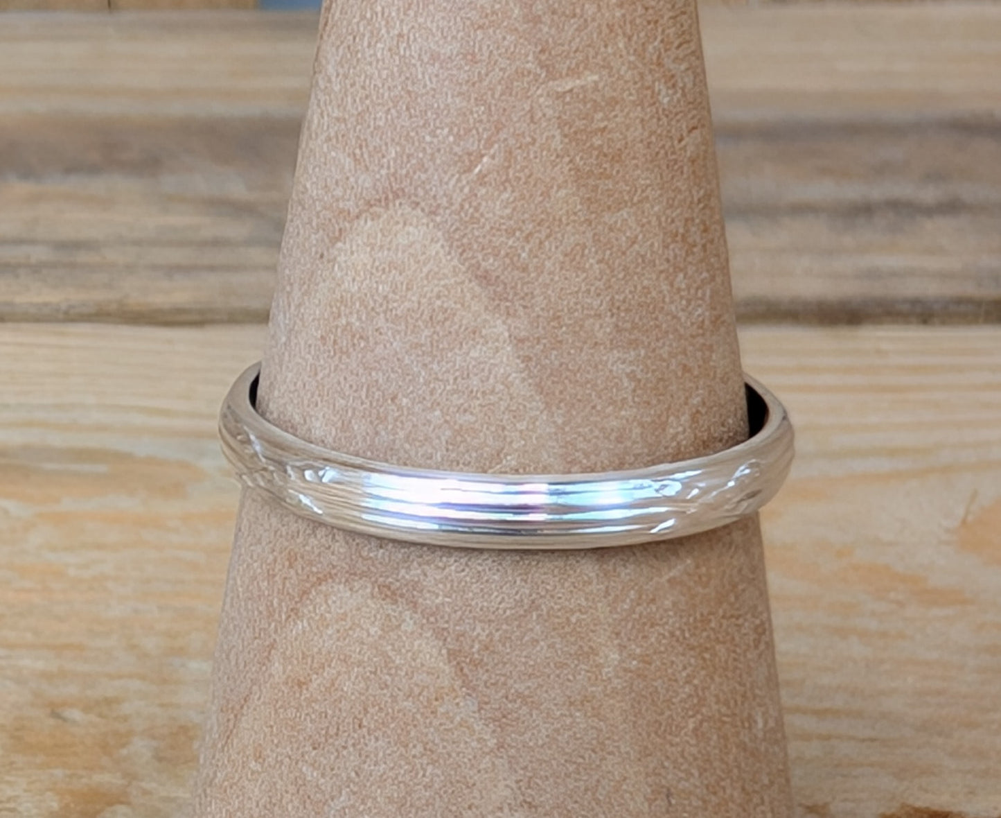 sterling silver cross patterned stacking ring