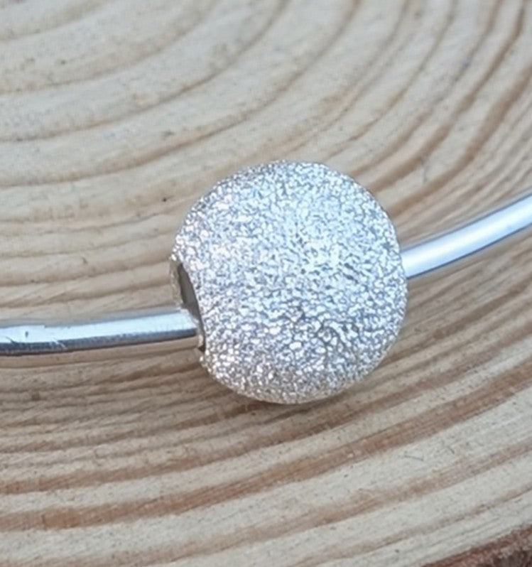sterling silver bead bangle