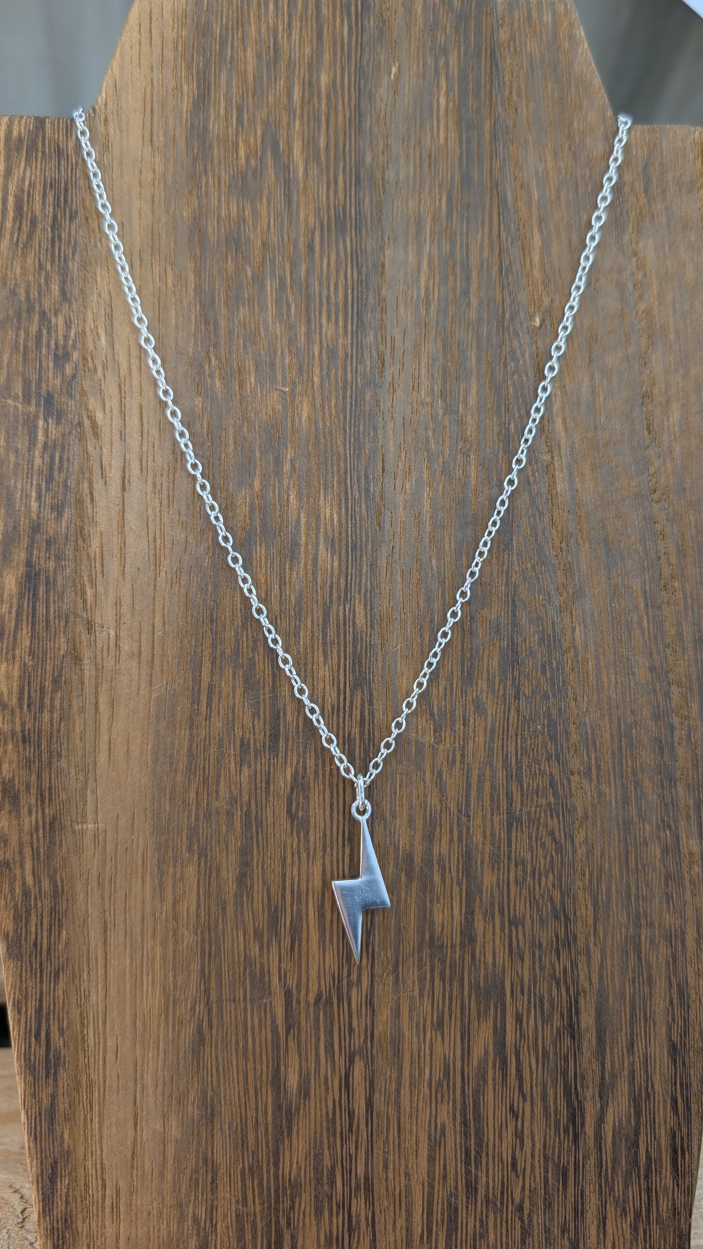 sterling silver lightning bolt pendant