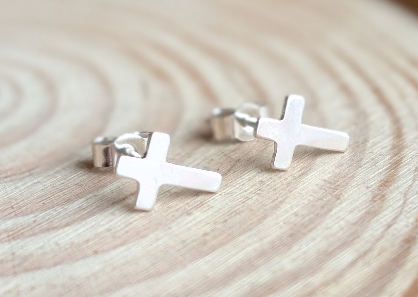 sterling silver cross stud earrings