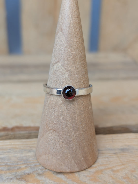 sterling silver garnet ring