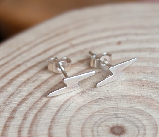sterling silver lightning bolt stud earrings