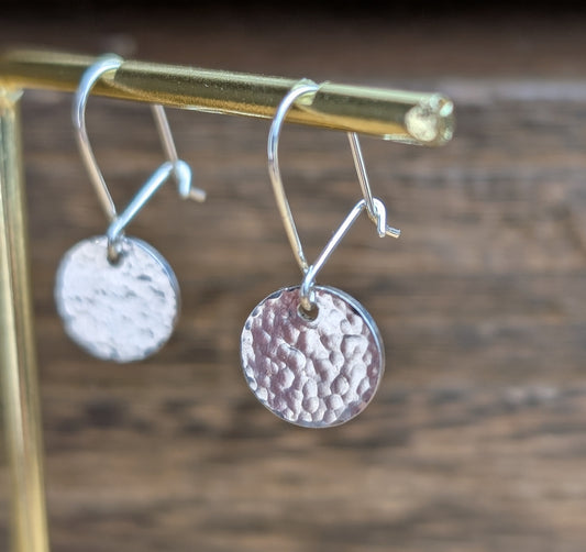 sterling silver hammered disc dangle earrings
