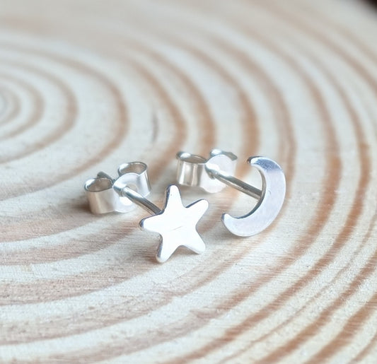 sterling silver star and moon stud earrings