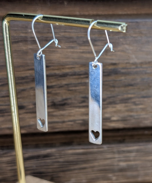 sterling silver 30mm heart bar dangle earrings
